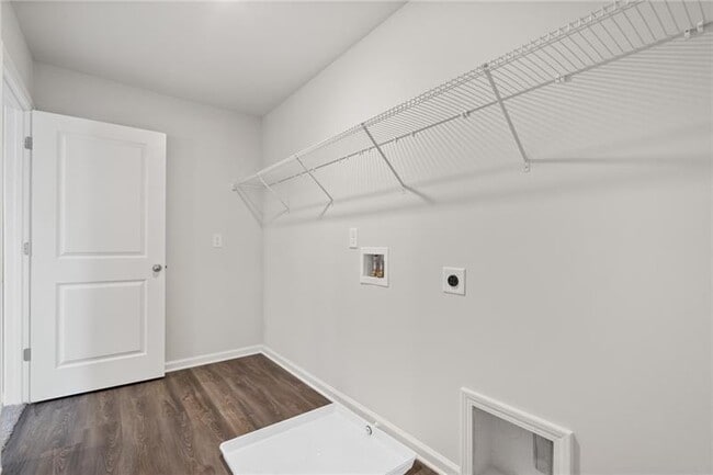 Building Photo - 4945 Shipley Ave