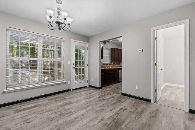 Building Photo - Western Branch 4 bed Ready Now!!