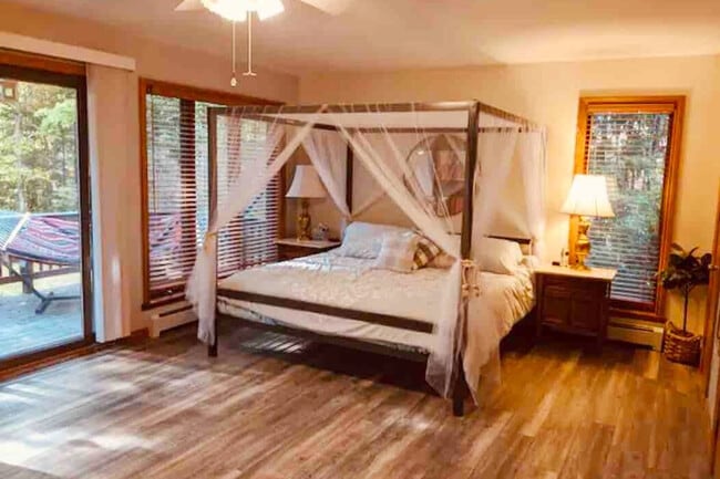 Building Photo - 66 Paquette Dr