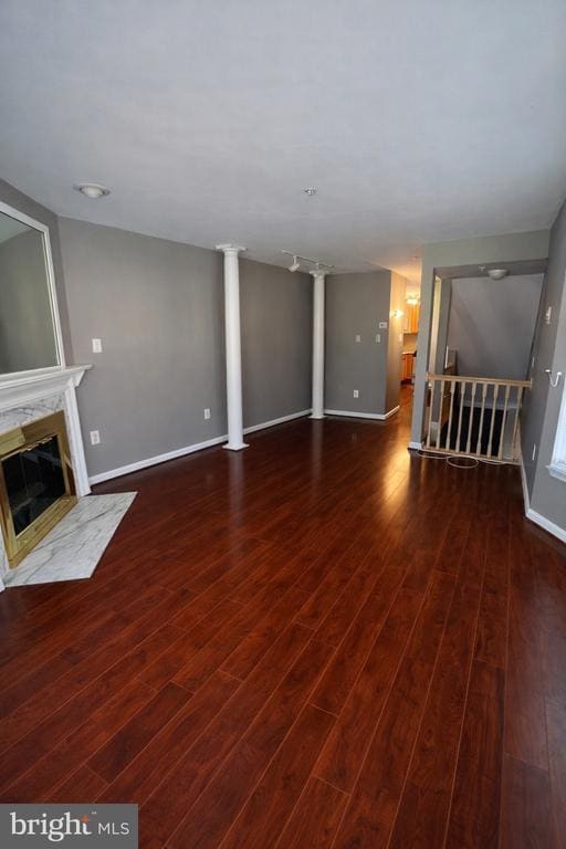 Building Photo - 120 Woodridge Pl