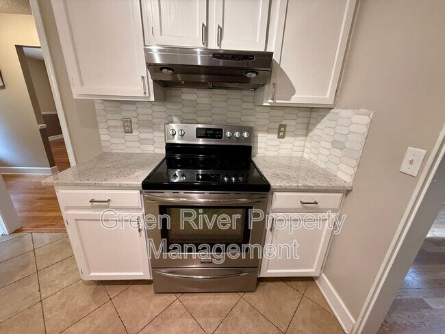 Building Photo - 12955 Julington Ridge Dr E