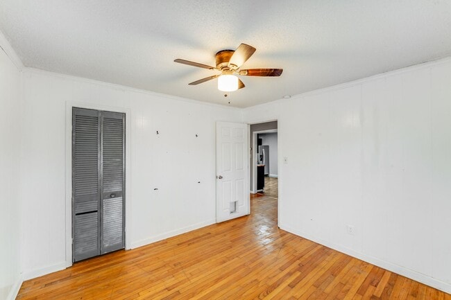 Building Photo - Move-In Ready 3-Bedroom Home with Spacious Yard to Enjoy!