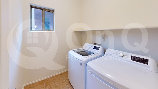 Building Photo - 11874 N Verismo Dr
