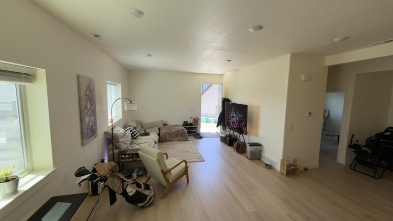 Building Photo - 4031 E 4475 N