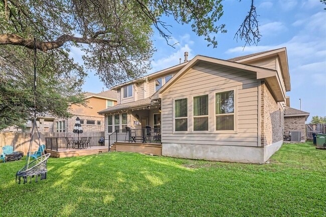 Building Photo - 2225 Sauterne Dr