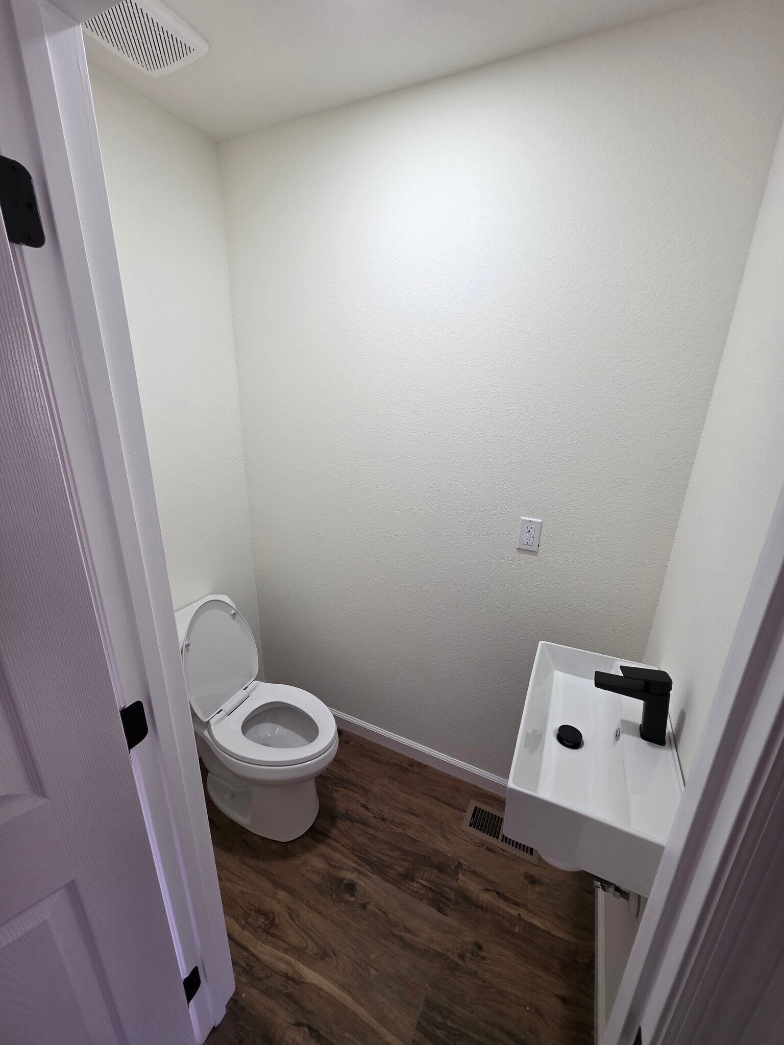 Building Photo - 1903 N Jackson St