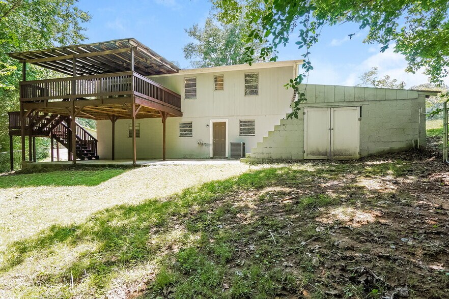 Building Photo - 3248 Larabee Ln