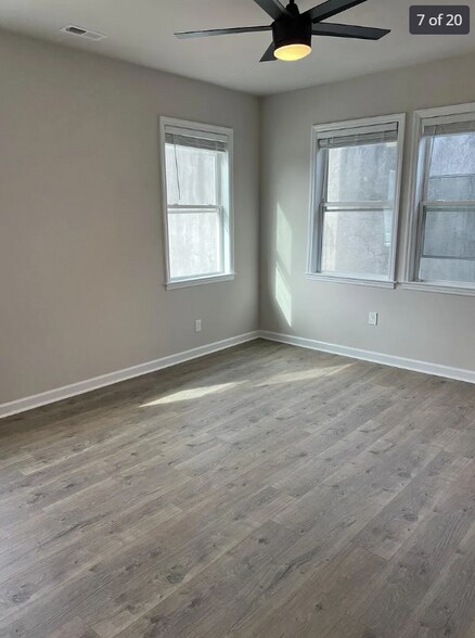Building Photo - 107 Screven St