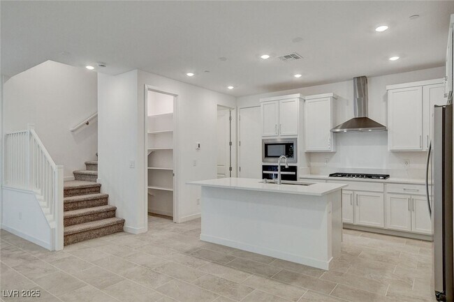 Building Photo - 11463 Ethereal Lndg Ave