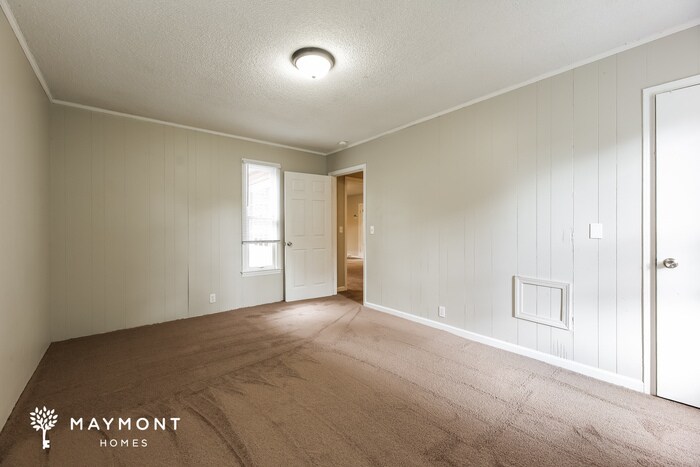 Building Photo - 421 Sellwood Cir