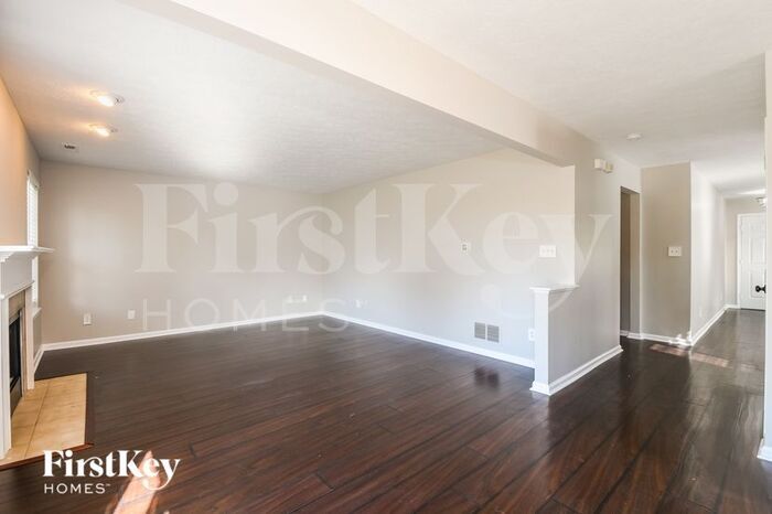 Building Photo - 6108 Green Glade Dr