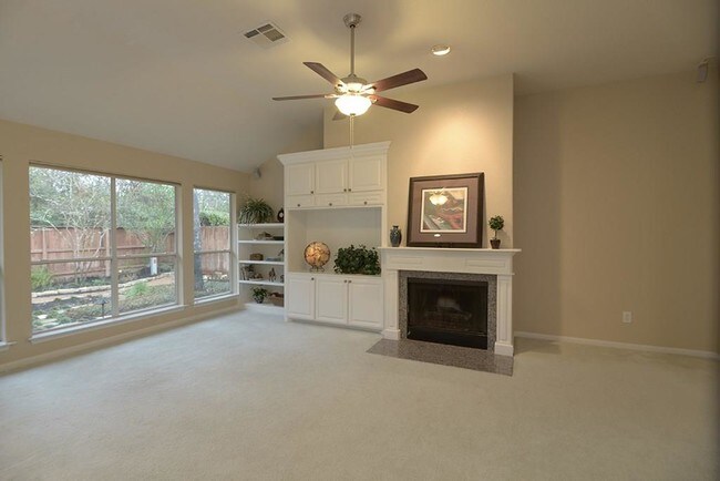 Building Photo - 67 N Veranda Ridge Dr