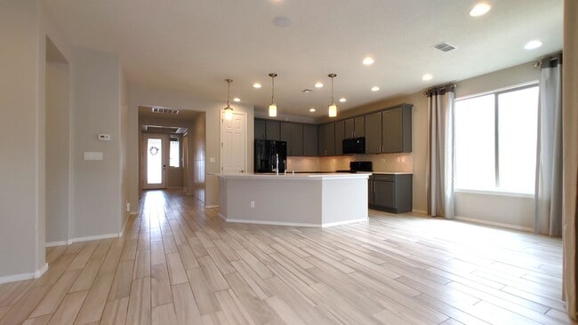 Building Photo - Lovely Rio Rancho Home! 4 Bedroom, 2 bath!