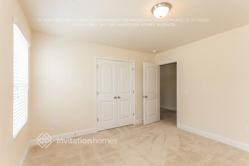 Building Photo - 206 Sassafras Rd
