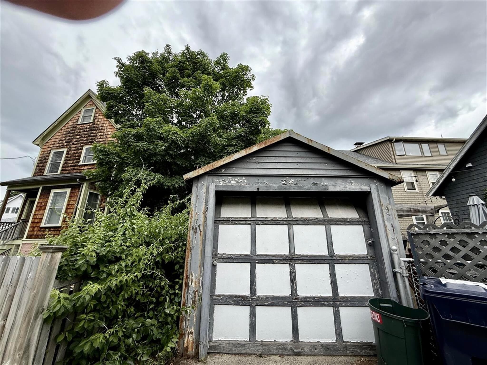 Building Photo - 25 Verdun St