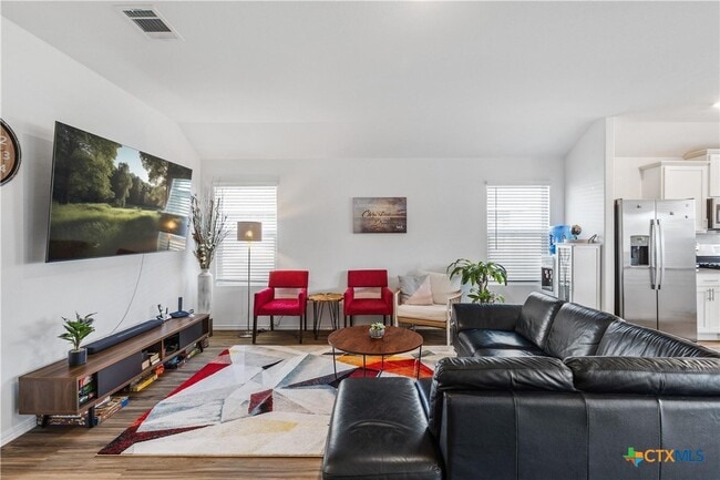 Building Photo - 107 Isaac Millsaps Trl