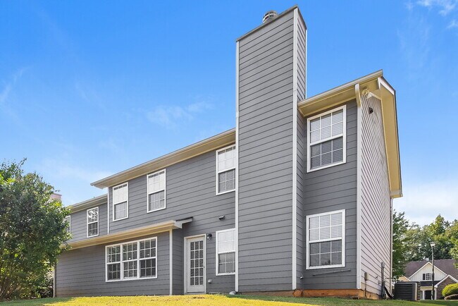 Building Photo - 780 Mesa Rd