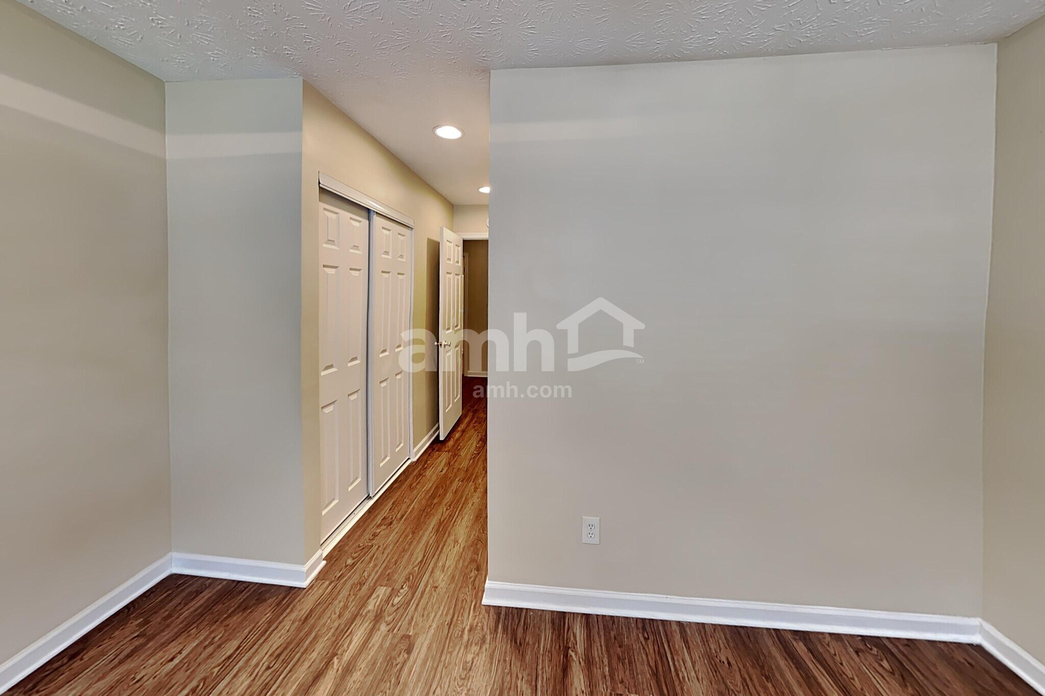 Building Photo - 308 Sam Cobb Pl