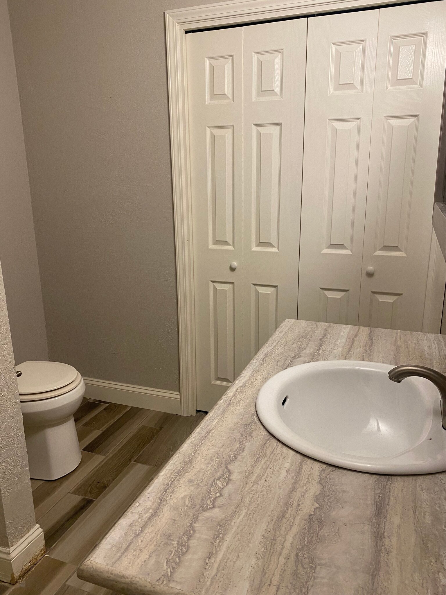 Master Bath - 832 Hardy Springs Cir
