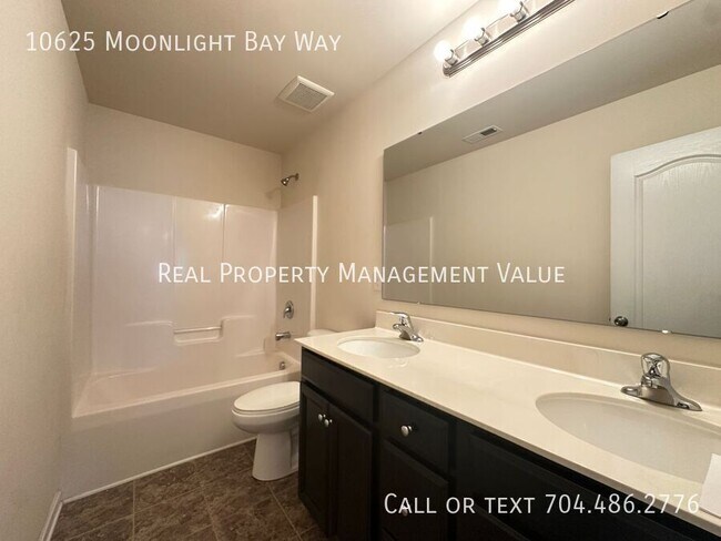 Building Photo - 10625 Moonlight Bay Wy