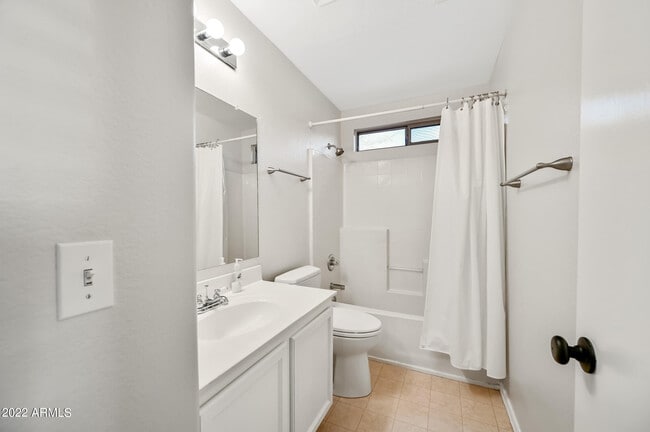 Building Photo - 4036 E Melinda Ln