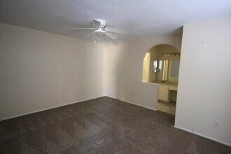 Building Photo - 24002 Silversmith Ln