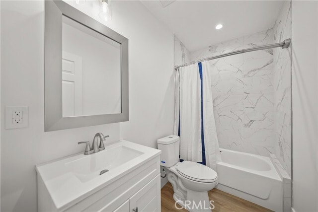 Building Photo - 2616 Gates Pl