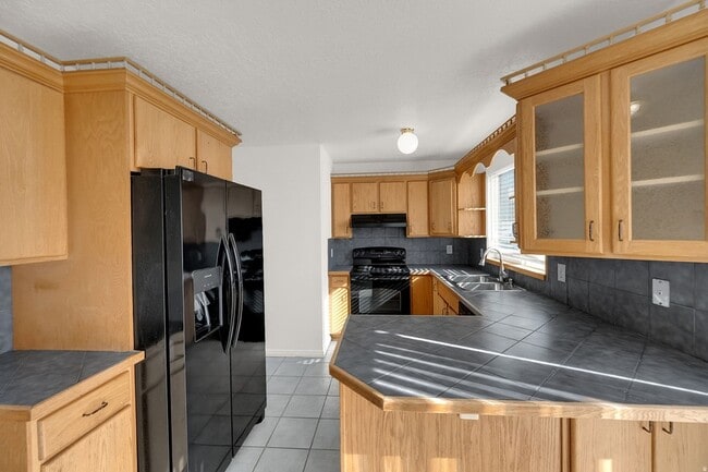 Building Photo - 6939 W 4065 S