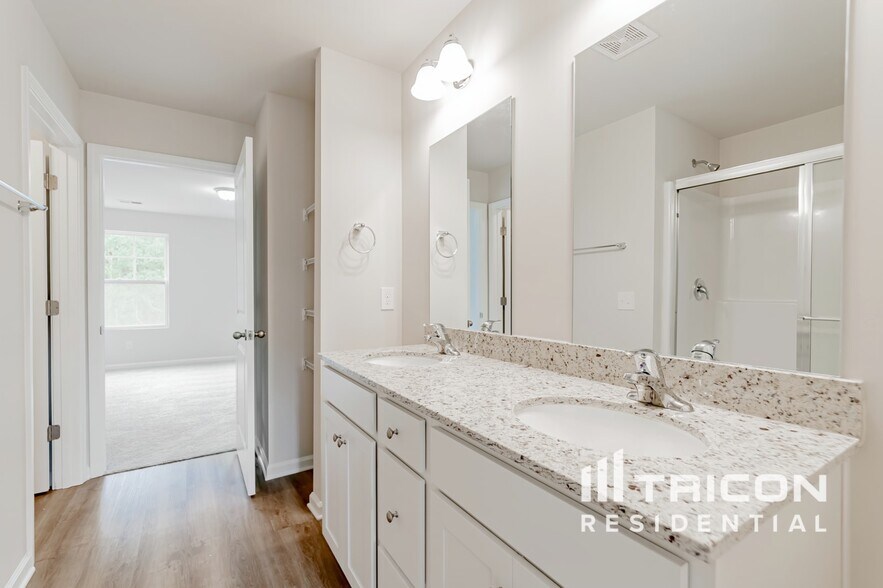 Building Photo - 252 Boulder Rdg Lp