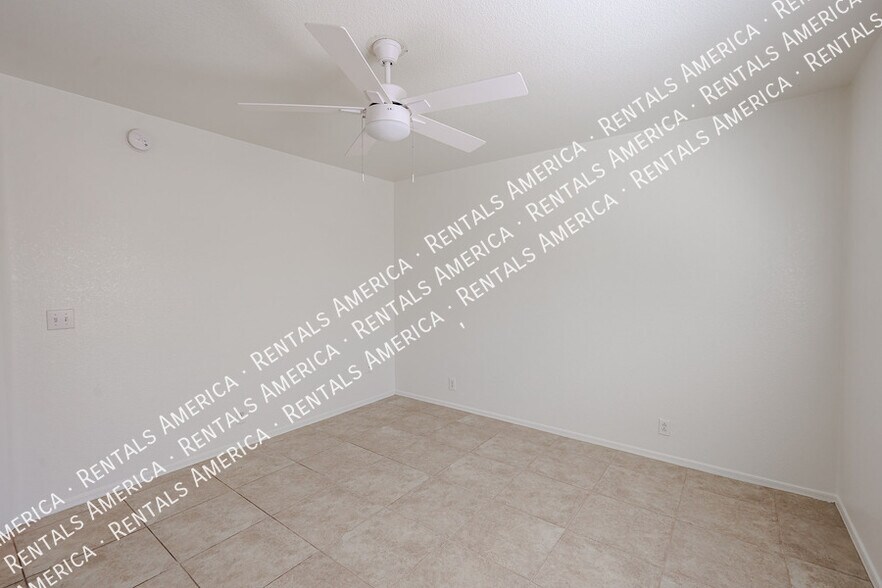 Building Photo - 6524 N 90th Dr