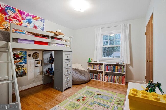 Building Photo - 15805 Wayne Ave