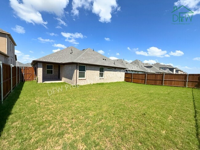 Building Photo - Spacious 3BR Home with Office Room & Large Backyard in Anna, TX — For Lease!