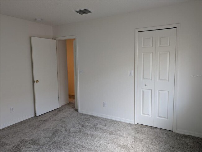 Building Photo - 4110 Waterside Island Ct