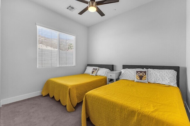 Building Photo - 51855 Avenida Juarez