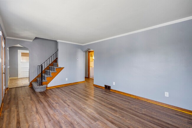 Building Photo - 219 Carmella Dr