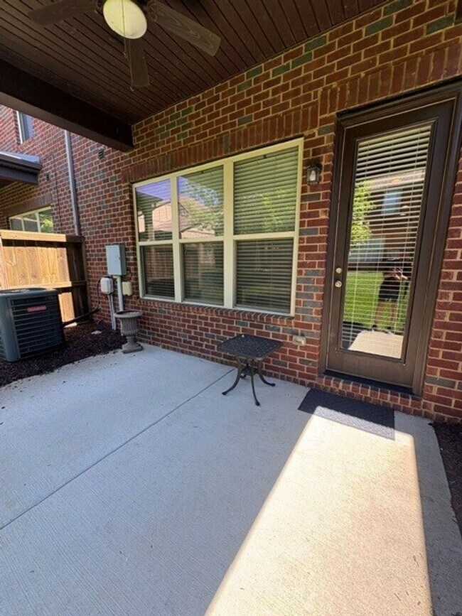 Building Photo - NOW AVAILABLE IN BRIDGEMILL - TOWNHOME