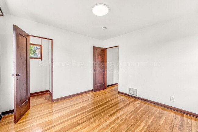 Building Photo - 940 14th St