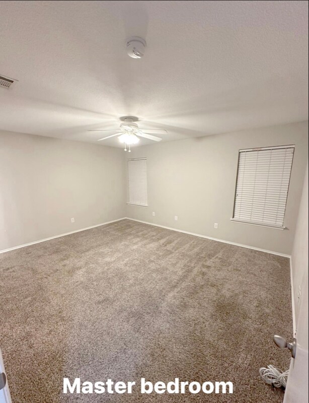 Building Photo - 9952 Sparrow Hawk Ln