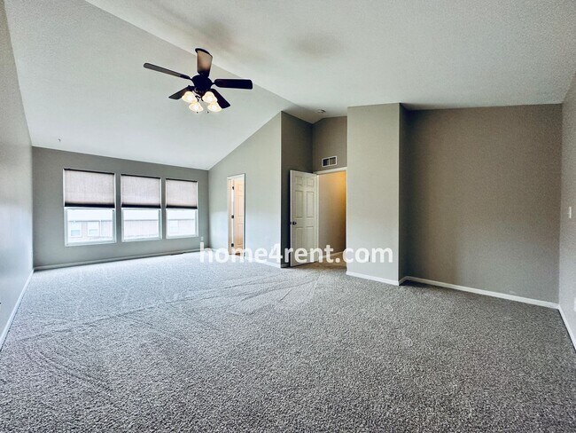 Building Photo - Wood Floors, Open Layout, Plenty of Natura...