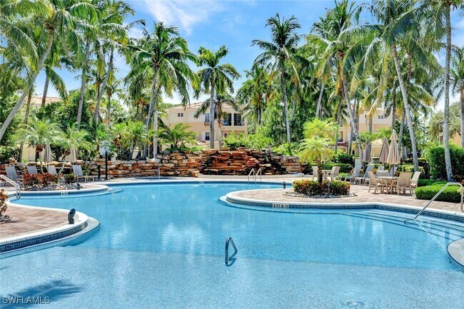 Building Photo - 2609 Estrella Dr