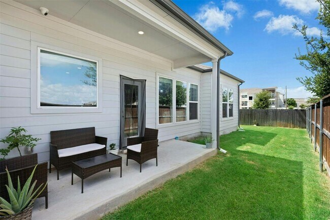 Building Photo - 17300 Monastrell Ln