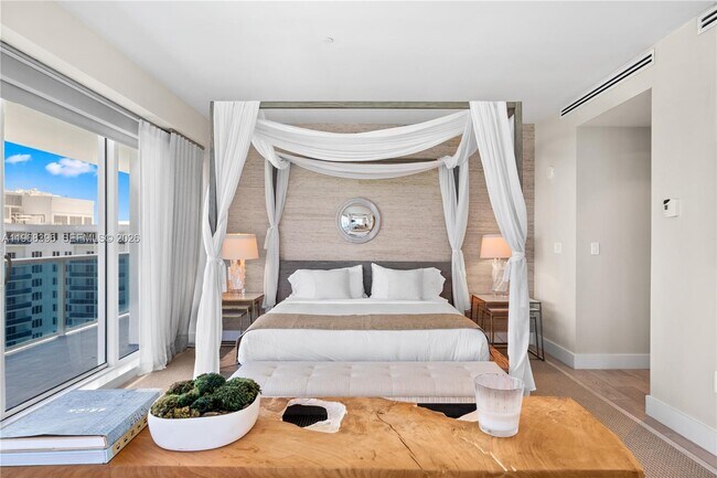 Building Photo - 102 24th St