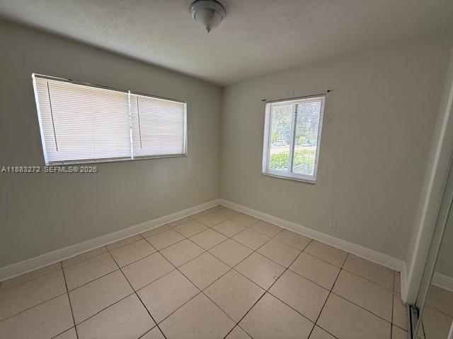 Building Photo - 13300 NE 10th Ave