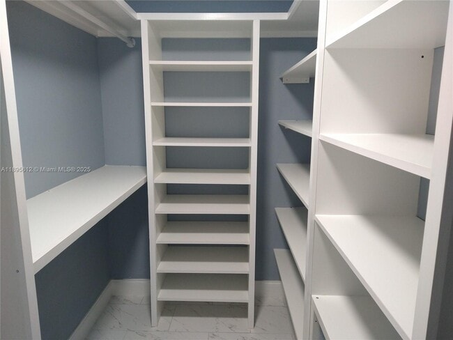Building Photo - 7817 Trent Dr