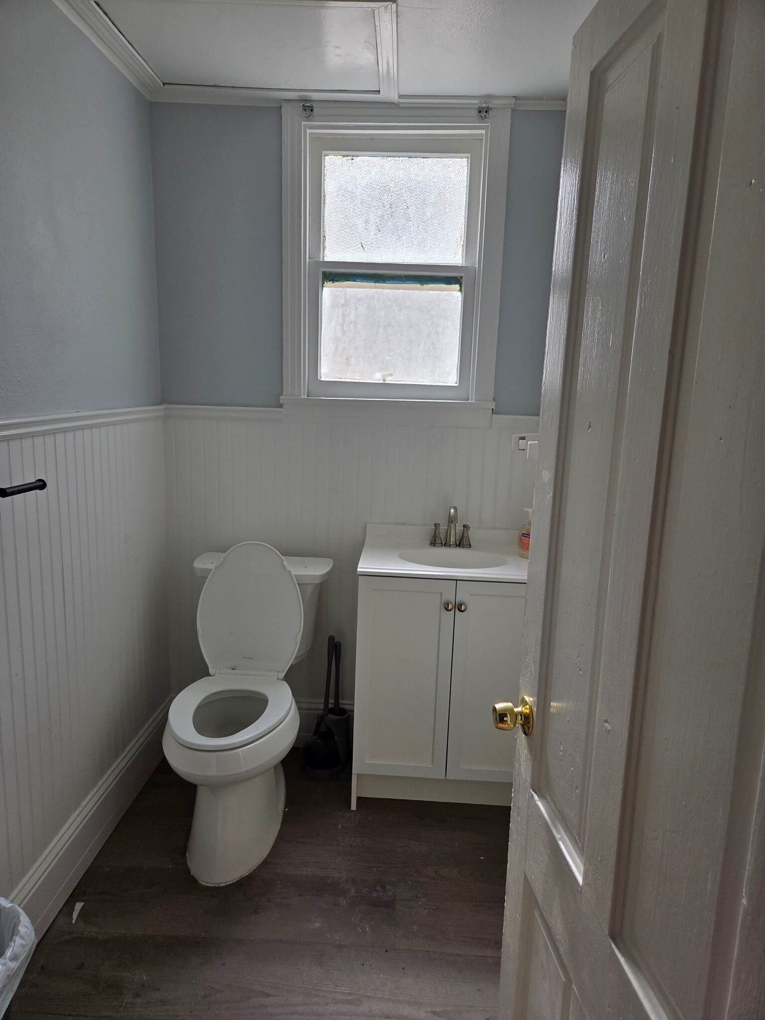 New bathroom - 468 S 6th St