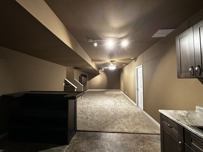 Building Photo - 1103 Prestwick Point