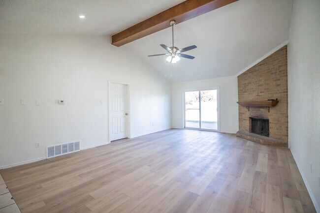 Building Photo - 2218 88th St