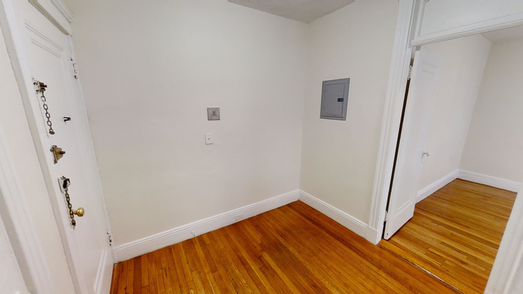 Building Photo - 1191 Boylston St