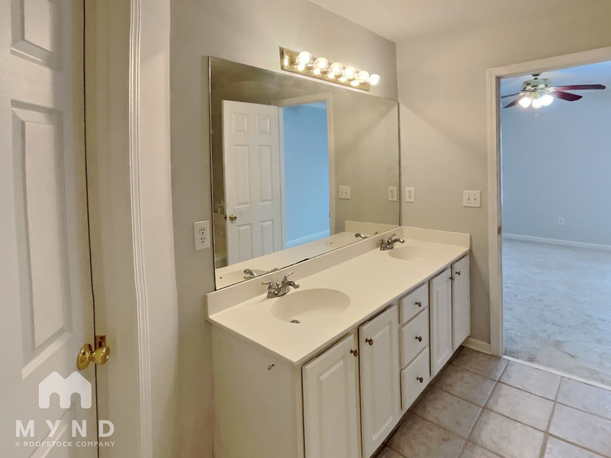 Building Photo - 2314 Longcourt Wy