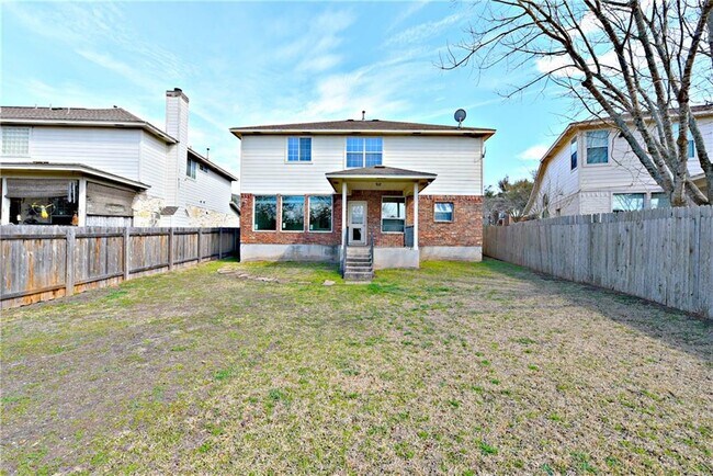 Building Photo - 16316 Castletroy Dr
